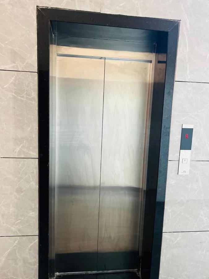 Hotel Anand اوجاين المظهر الخارجي الصورة